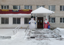 Поздравление Деда Мороза и Снегурочки маломобильных проживающих
